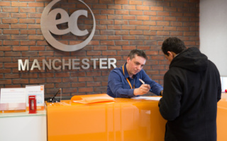 لغة إنجليزية مكثفة