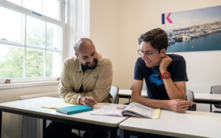 لغة إنجليزية مكثفة