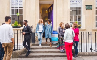 لغة إنجليزية مكثفة