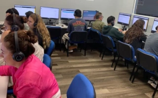 لغة إنجليزية مكثفة