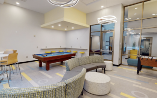 لغة إنجليزية مكثفة