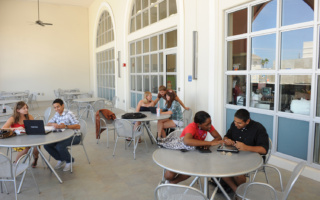 لغة إنجليزية مكثفة